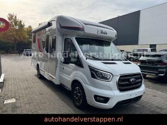 krockskadad bil camper Challenger   2022/11