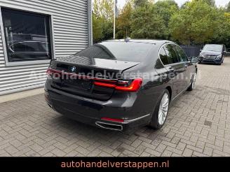 Coche accidentado BMW 7-serie  2019/9