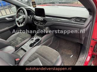 Ford Kuga Plug-In Hybrid ST-Line X picture 13