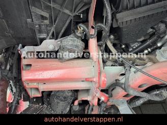 Ford Kuga Plug-In Hybrid ST-Line X picture 10