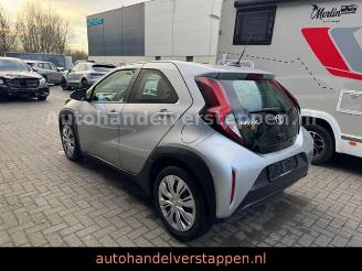 Toyota Aygo (X) 1.0-l-VVT-i Play Klima  Airco picture 4