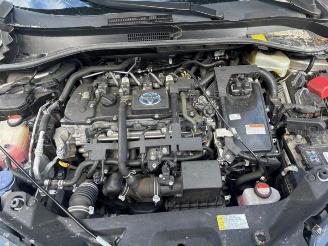 Toyota C-HR C-HR (X1,X5), SUV, 2016 1.8 16V Hybrid picture 6