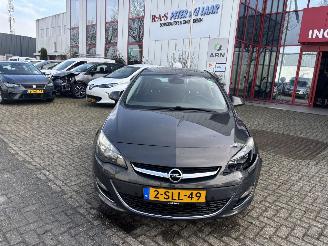 Dezmembrări autoturisme Opel Astra NOTCHBACK 1.4 Turbo Cosmo 1e eigenaar 2013/10