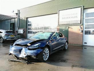 disassembly passenger cars Tesla Model 3 Model 3, Sedan, 2017 Long Range AWD 75 kWh 2019/12