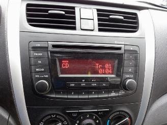 Suzuki Celerio Celerio (LF), Hatchback 5-drs, 2014 1.0 12V picture 16