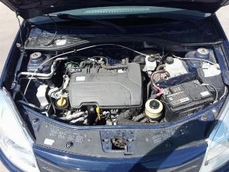 Dacia Sandero Sandero I (BS), Hatchback, 2008 / 2013 1.2 16V picture 12