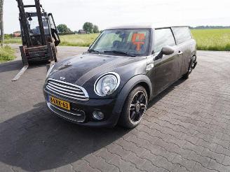 Mini Cooper CLUBMAN 1.6 16v picture 3
