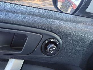 Ford Fiesta 88 kW (120 PK)  1596 cc. picture 15