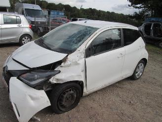Auto da rottamare Toyota Aygo 1.0 X - 5 Drs 2016/5