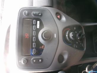 Peugeot 108 1.0 Allure 5 Drs picture 27