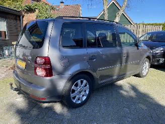 Schadeauto Volkswagen Touran .1.4 TSi Optive 5 Stoelen 91-GVK-8 VASTE PRIJS 2008/9