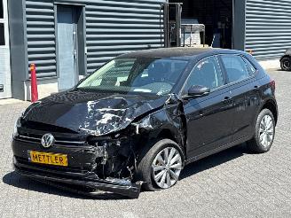 Coche accidentado Volkswagen Polo 1.0 TSI 12V Hatchback 4Dr Benzine 999cc 70kW (95pk) FWD 2019/12