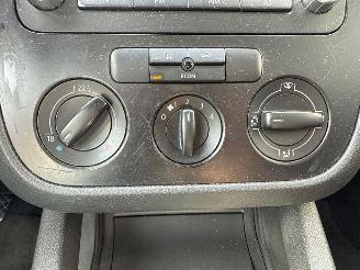 Volkswagen Golf 1.4 FSI 16V Hatchback  Benzine 1.390cc 66kW (90pk) FWD picture 15