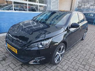 Damaged car Peugeot 308 1.2 PureTech GT-line 2016/8