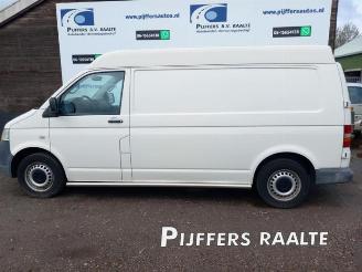 Salvage car Volkswagen Transporter Transporter T5, Van, 2003 / 2015 2.5 TDi PF 2009/10