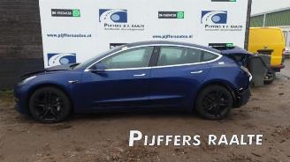 Uttjänta bilar auto Tesla Model 3 Model 3, Sedan, 2017 Long Range AWD 75 kWh 2019/7