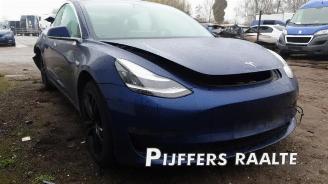 Tesla Model 3 Model 3, Sedan, 2017 Long Range AWD 75 kWh picture 4