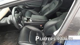 Tesla Model 3 Model 3, Sedan, 2017 Long Range AWD 75 kWh picture 15