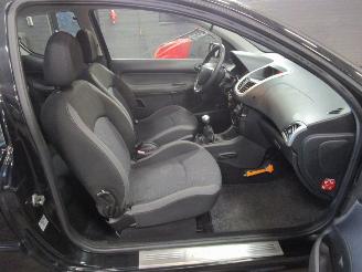 Peugeot 206+ 1.4 XS picture 10