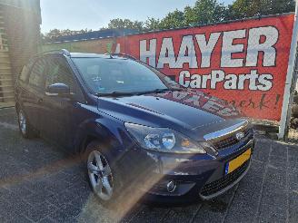 skadebil auto Ford Focus 1.6 comfort 2011/4