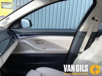 BMW 5-serie 5 serie Touring (F11), Combi, 2009 / 2017 528i 16V picture 21