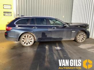 BMW 5-serie 5 serie Touring (F11), Combi, 2009 / 2017 528i 16V picture 3