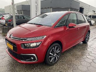 Auto incidentate Citroën C4 SPACETOURER 1.2T 130PK Shine 2018/12