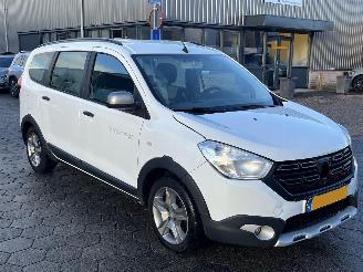 Dacia Lodgy 1.3 TCe Stepway 5p picture 3