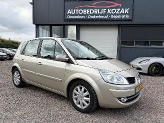 Käytettyjen passenger cars Renault Scenic 2.0-16V Tech Line AUTOMAAT Panorama Cruise NAVI 2006/10