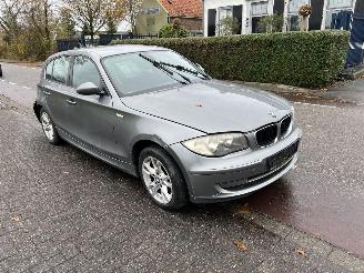 Vrakbiler auto BMW 1-serie 118 2009/10