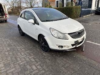 demontáž osobní automobily Opel Corsa 1.4-16V 2010/2