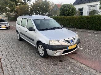 Uttjänta bilar auto Dacia Logan 1.6 Combi 2008/8
