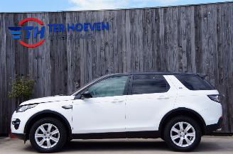 Land Rover Discovery Sport 2.0 eD4 HSE Airco Navi Pano Stuurverwarming 110KW Euro 6 picture 1