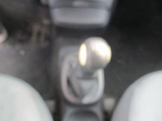 Nissan Micra 1.0 Basis picture 16