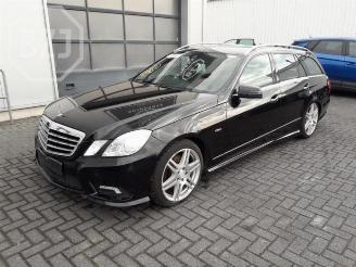 Uttjänta bilar auto Mercedes E-klasse E Estate (S212), Combi, 2009 / 2016 E-350 CDI V6 24V BlueEfficiency 2012