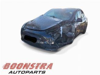 Vrakbiler auto Tesla Model Y Model Y (5YJY), SUV, 2019 Long Range,Performance 2022/12