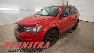 Coche siniestrado Fiat Freemont Freemont, MPV, 2011 / 2016 2.0 MultiJet 170 16V AWD 2015