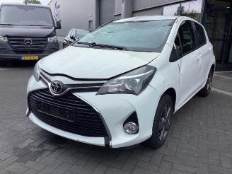 disassembly passenger cars Toyota Yaris Yaris III (P13), Hatchback, 2010 / 2020 1.33 16V Dual VVT-I 2015/5