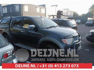 Mitsubishi L-200  picture 8