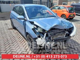 Vrakbiler auto Hyundai I-20 i20 (GBB), Hatchback, 2014 / 2020 1.0 T-GDI 100 12V 2017/9