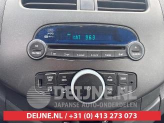 Chevrolet Spark Spark (M300), Hatchback, 2010 1.0 16V picture 10