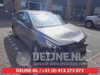Vrakbiler auto Hyundai I-30 i30 Wagon (PDEF5), Combi, 2017 1.6 CRDi 16V 2019/12
