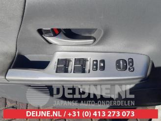 Toyota Prius Plus Prius Plus (ZVW4), MPV, 2011 1.8 Hybrid 16V picture 11