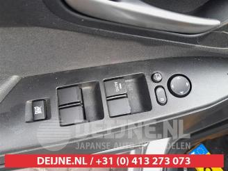 Mazda 3 3 Sport (BL14/BLA4/BLB4), Hatchback, 2008 / 2014 1.6i MZR 16V picture 12