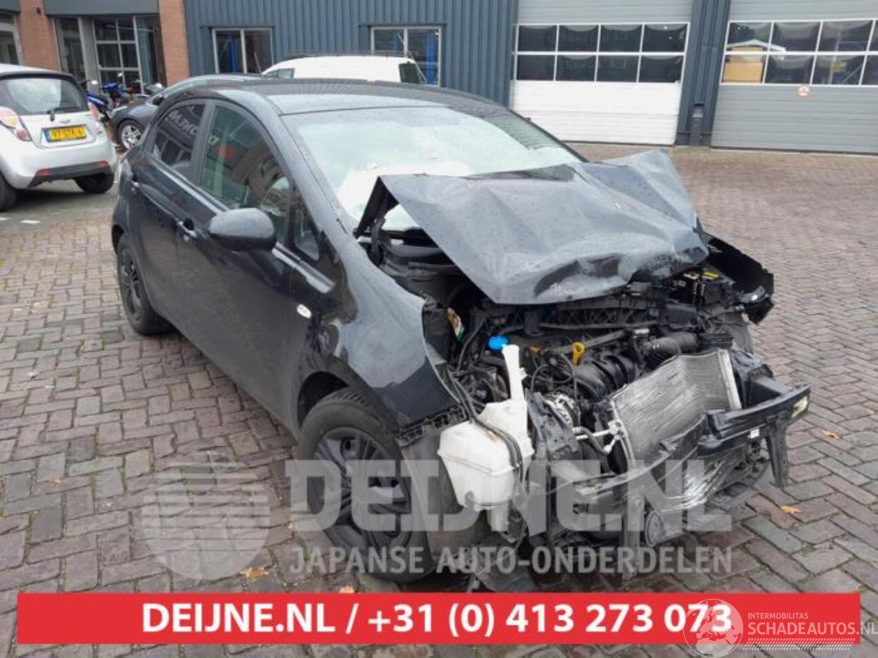 Kia Rio Rio III (UB), Hatchback, 2011 / 2017 1.4 CVVT 16V