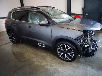 Salvage car Citroën C5 Aircross 1.2 THP AUTOMAAT 2021/6