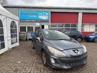 Coche siniestrado Peugeot 308 308 (4A/C), Hatchback, 2007 / 2015 1.6 VTI 16V 2009/4