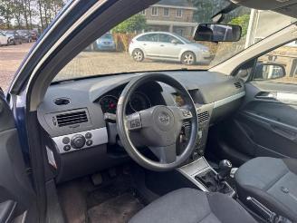 Opel Astra Astra H SW (L35), Combi, 2004 / 2014 1.6 16V Twinport picture 4