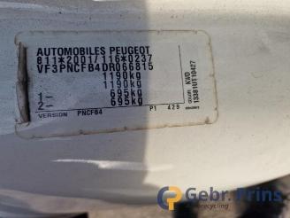 Peugeot 107 107, Hatchback, 2005 / 2014 1.0 12V picture 15