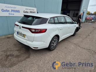 Vrakbiler auto Renault Mégane Megane IV Estate (RFBK), Combi 5-drs, 2016 1.5 Energy dCi 110 2017/2